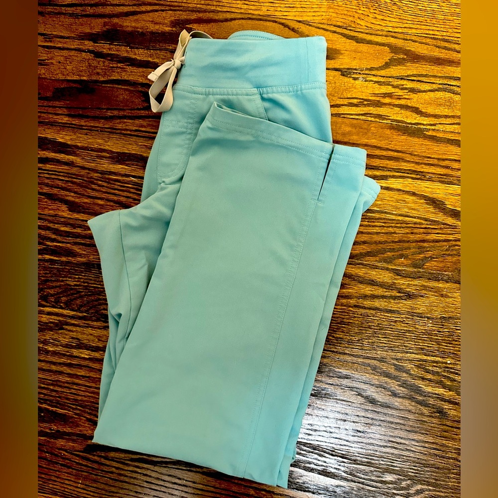 FIGS Seaglass Kade - XSP